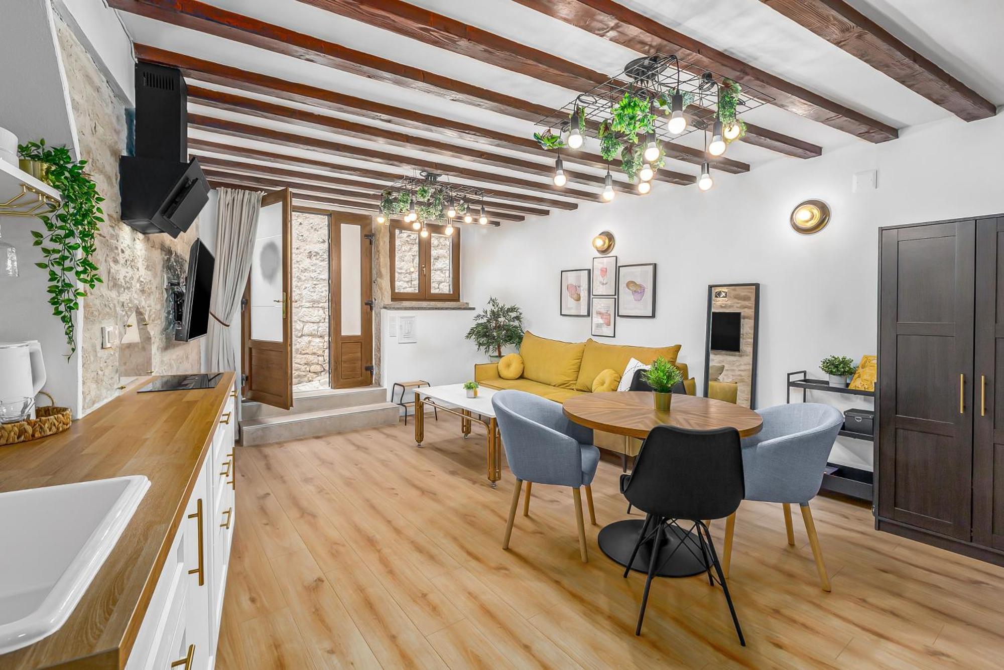 La Bestia Deluxe Studio Apartment Rovinj Exterior photo